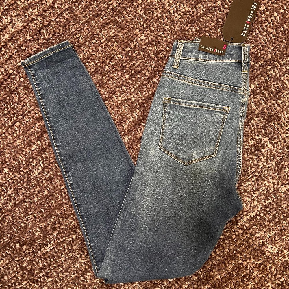 Fashion Nova high waist jean jegging